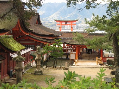 旅行豆知識、旅行雑学、日本三景・安芸の宮島